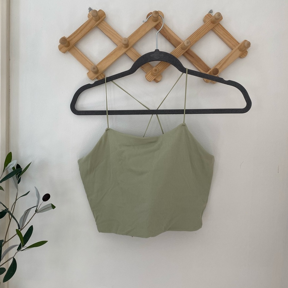 Nike crop top - never worn